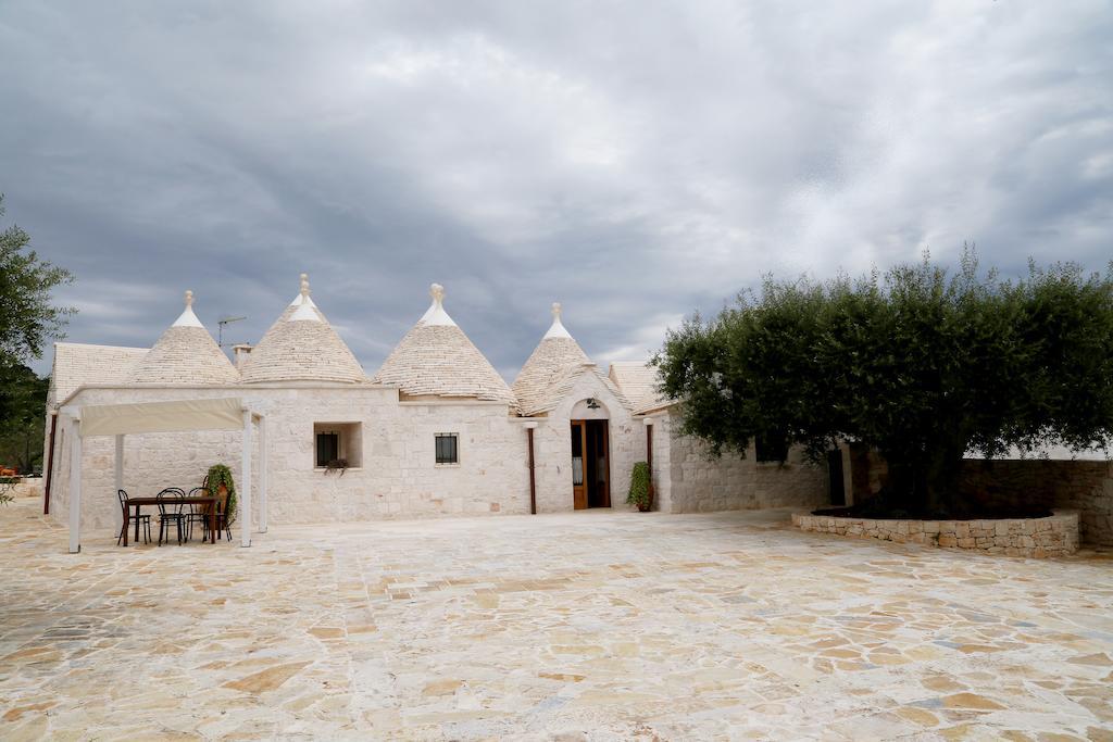 Trullo Montetrecarlini Villa Alberobello Oda fotoğraf
